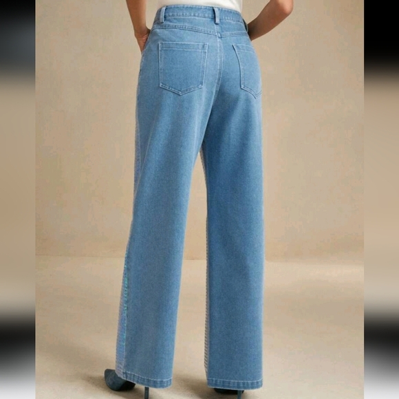 Fashionable Christmas Bling Rhinestone Embellished Straight Leg Jeans For Women - Picture 4 of 4